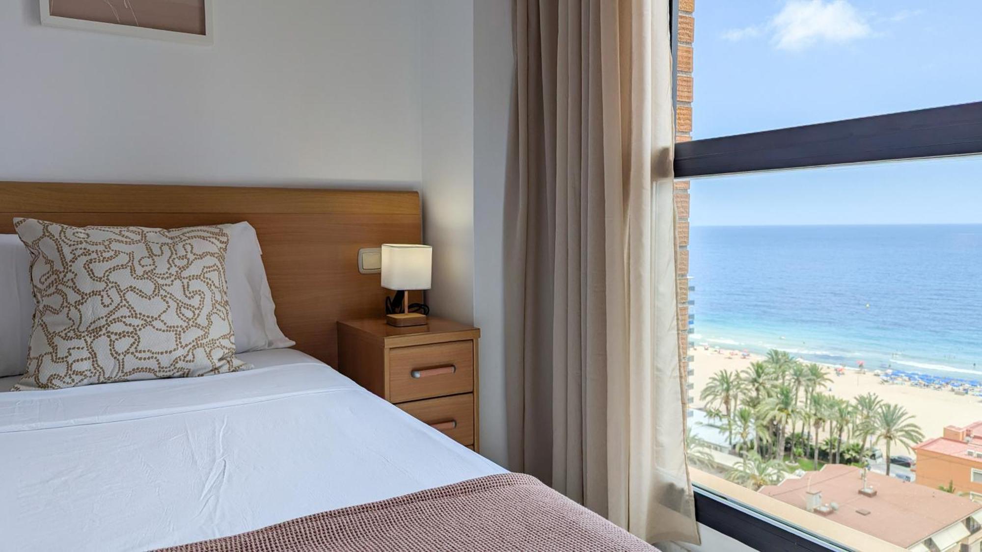 Florida Sea View Apartment *